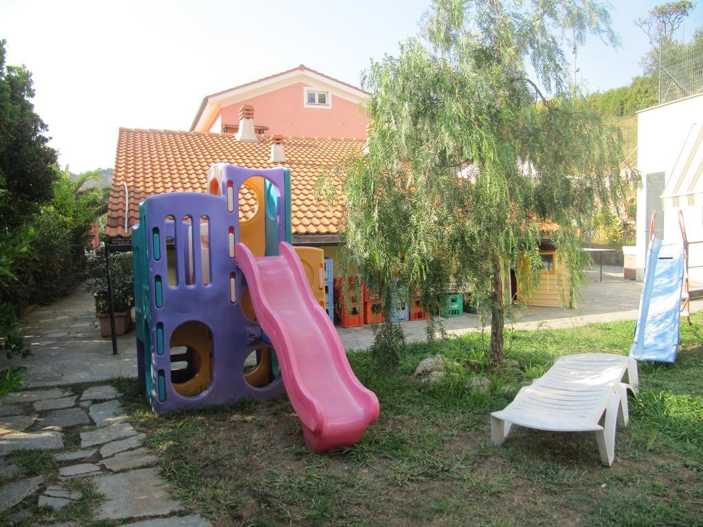 Agriturismo Cele Celle Ligure Eksteriør billede